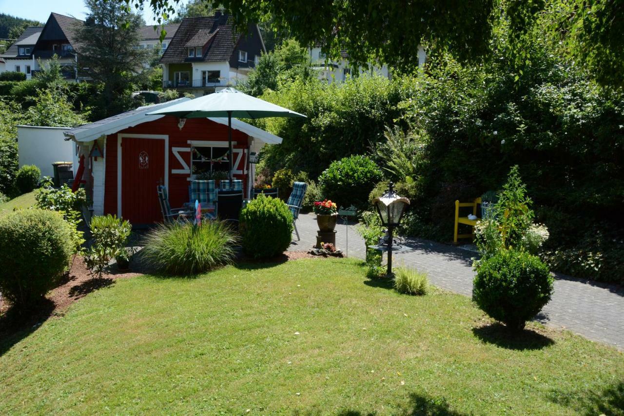 Ferienwohnung Burgblick Bilstein المظهر الخارجي الصورة